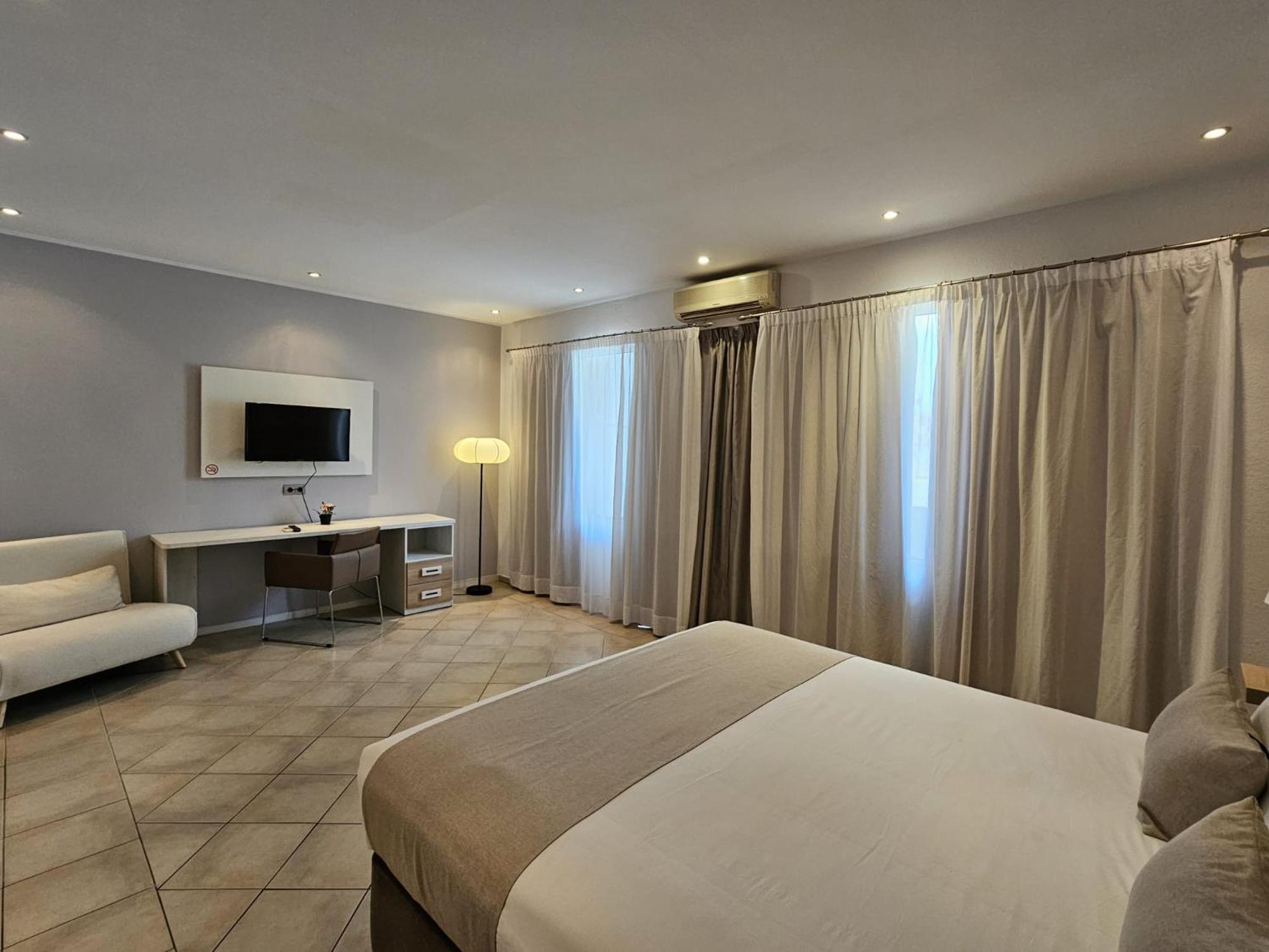 Level Mallorca - Living Playa de Palma  Exterior photo