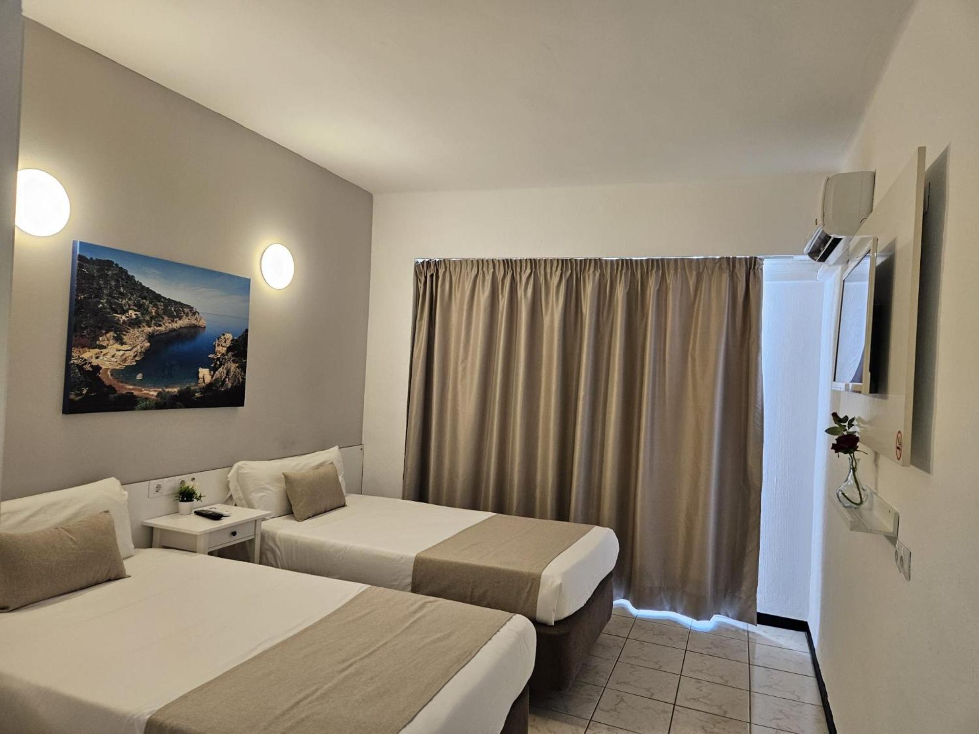 Level Mallorca - Living Playa de Palma  Exterior photo