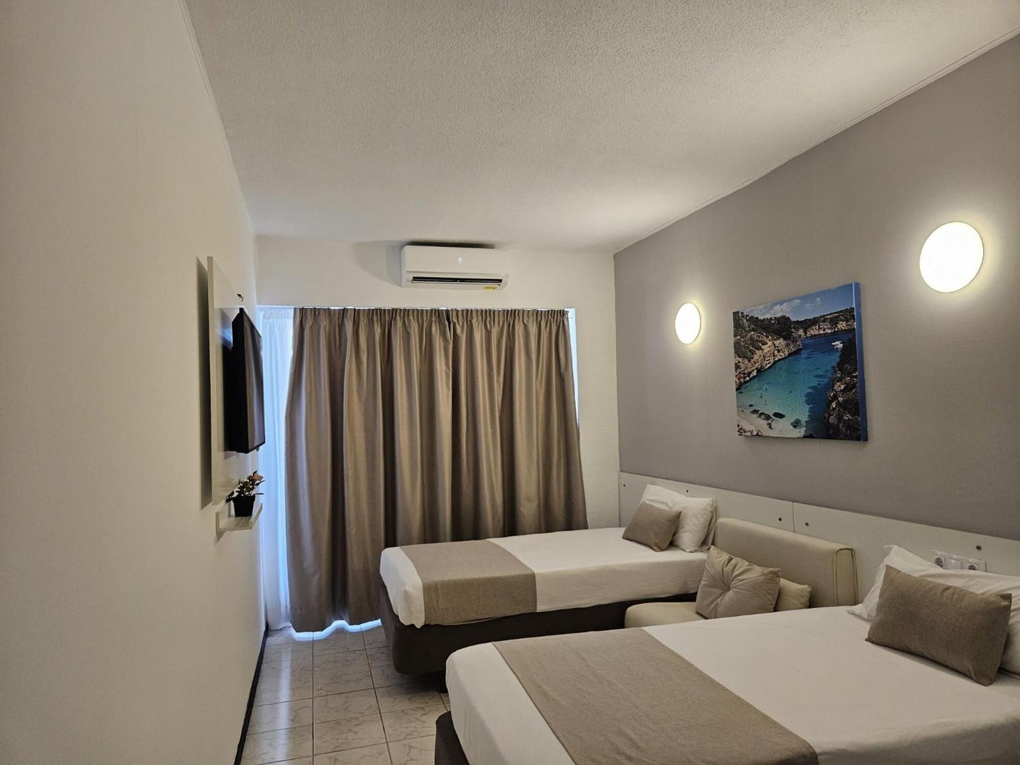 Level Mallorca - Living Playa de Palma  Exterior photo